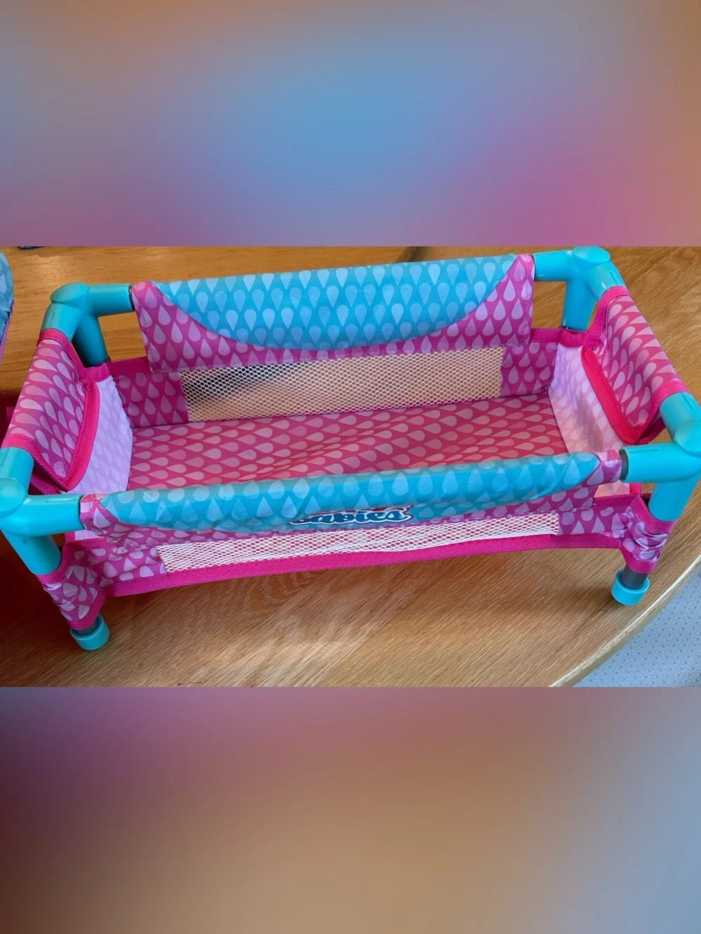 CRY BABIES Doll Carrier and Doll Crib